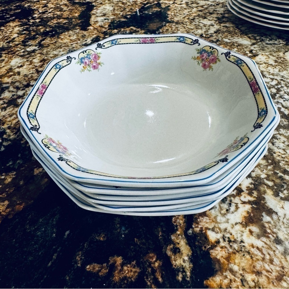 RARE Johnson Bros England bowl